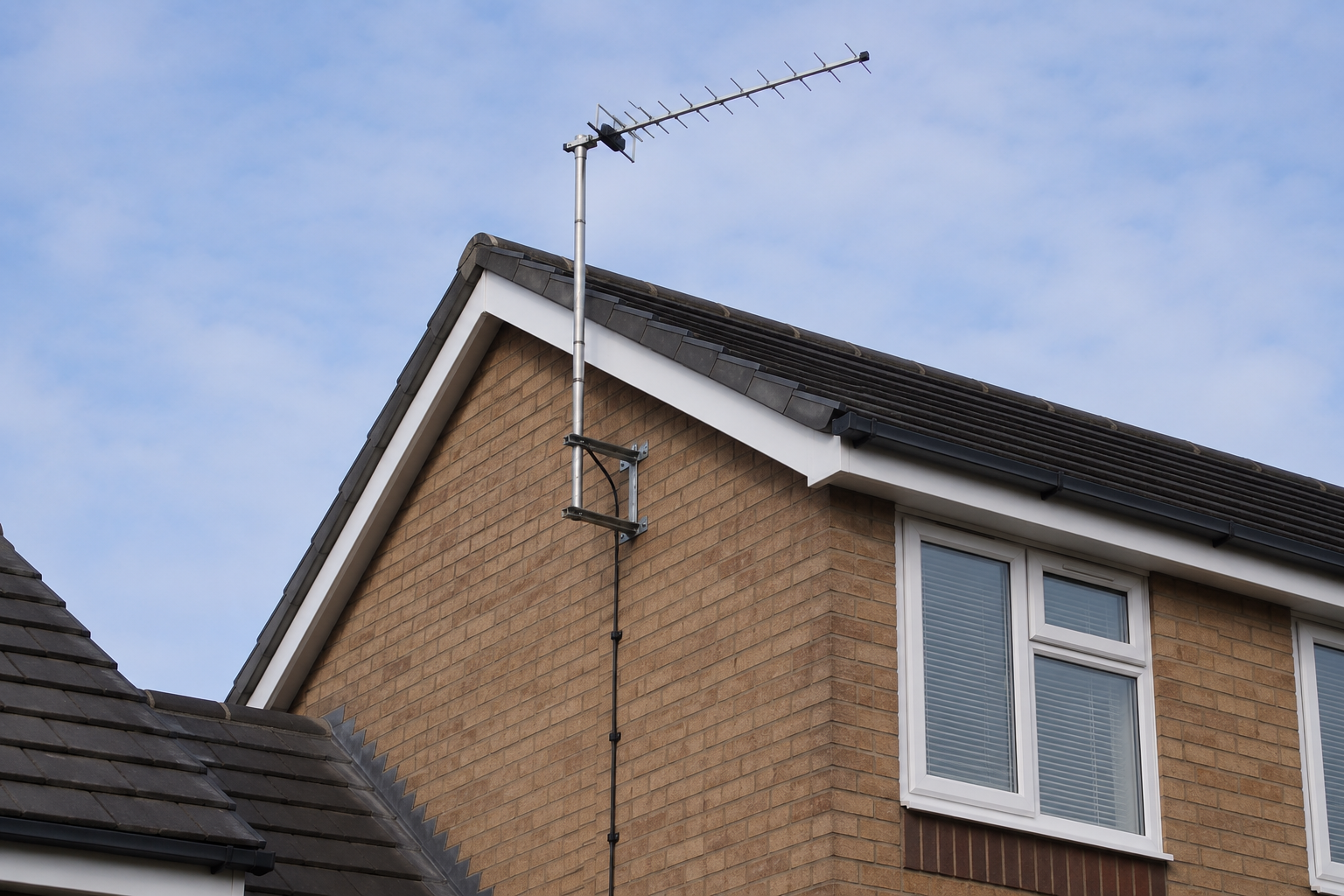 New TV aerial fitted on a home near Warwick